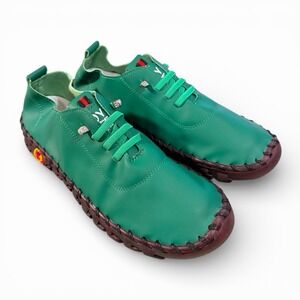 OY Soft Green Casual Loafers Women's Size 9